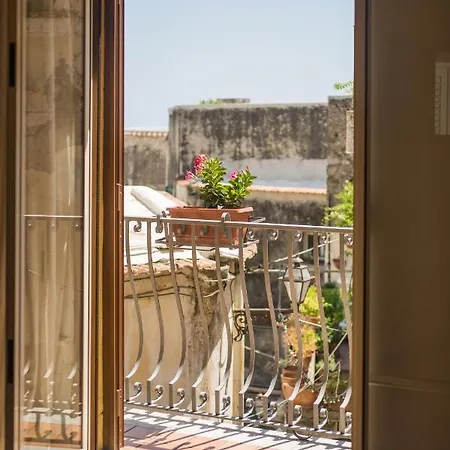 Casa Alessandra - De Vivo Realty Vakantiehuis *